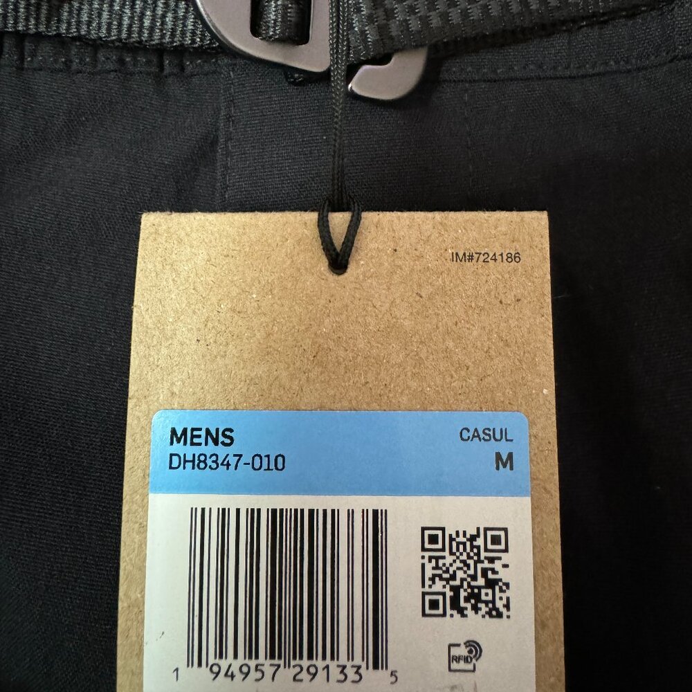 Men's Nike ACG Outdoor Hiking Cargo Shorts Black DH8347-010 Size M NEW RARE - Picture 8 of 8